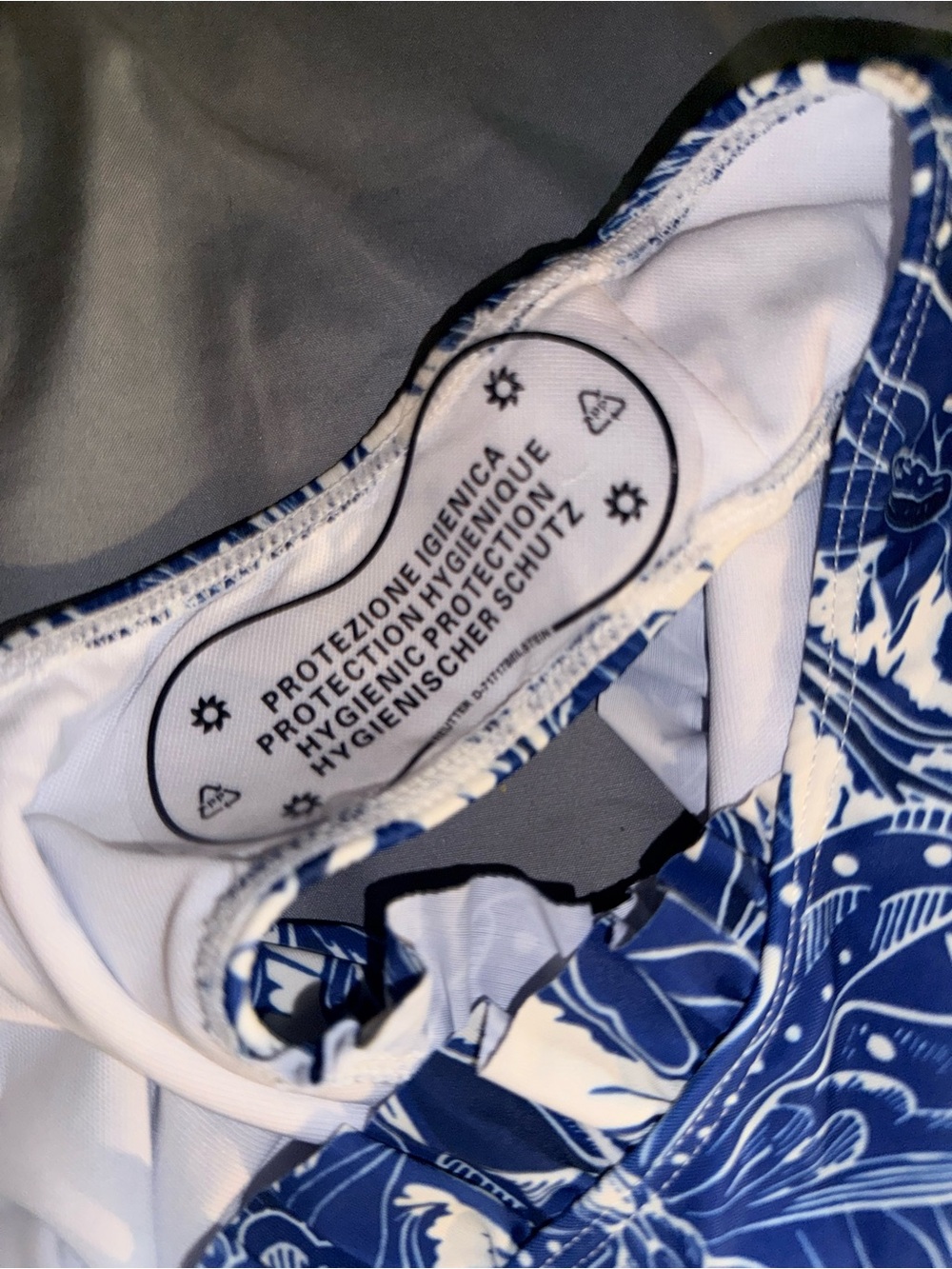 NWT Commense Print Ruffle Bikini set - Picture 6 of 6
